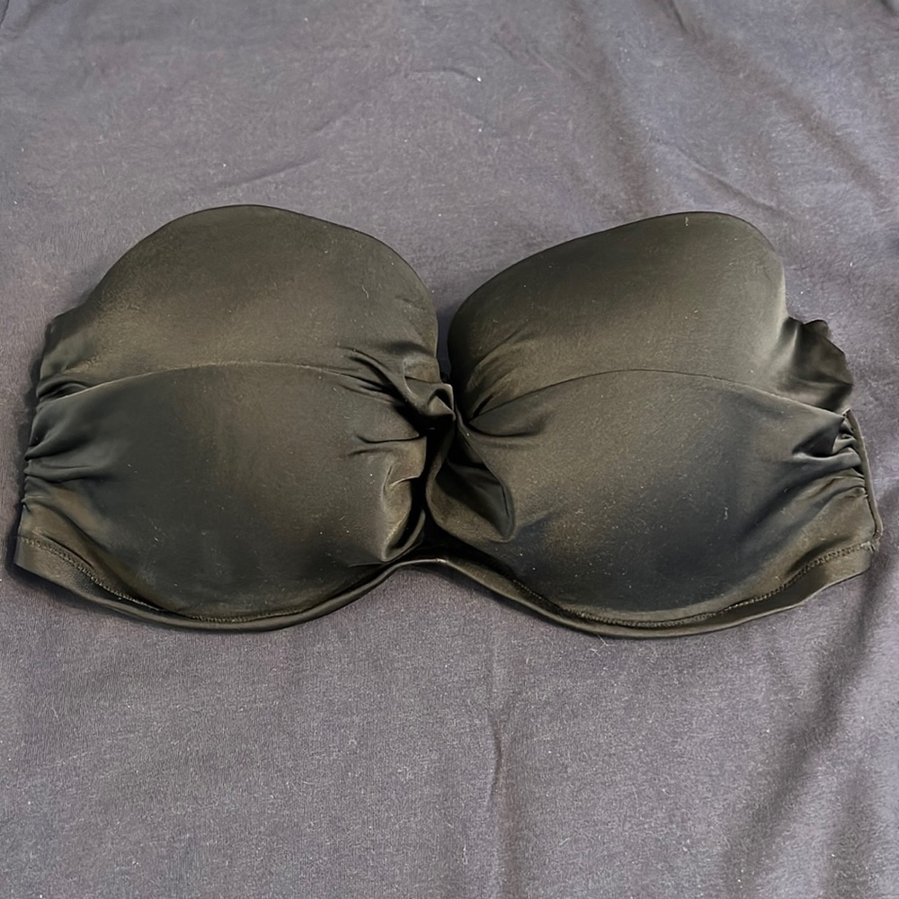 Strapless black bathing suit top